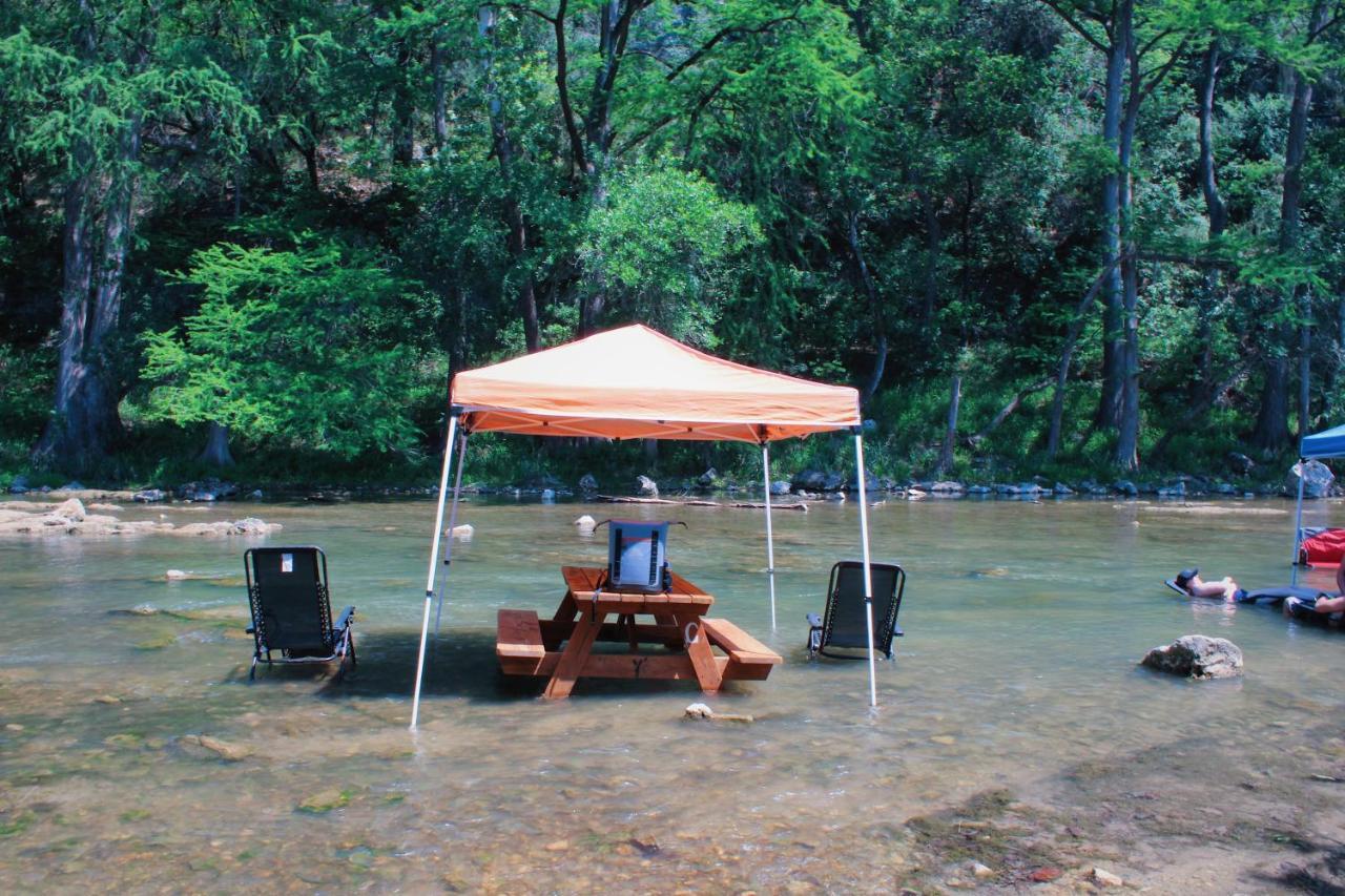 Son'S Guadalupe Glamping Tents - Adorable Riverside Glamping Tents Perfect A Family Getaway! New Braunfels Eksteriør bilde