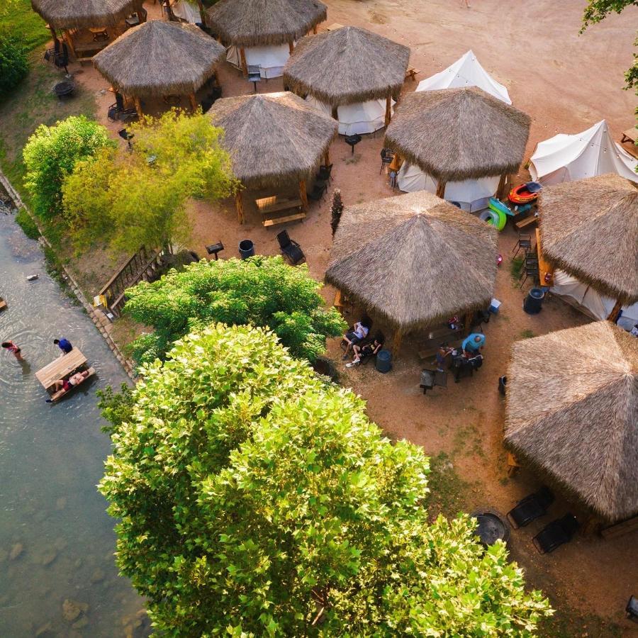 Son'S Guadalupe Glamping Tents - Adorable Riverside Glamping Tents Perfect A Family Getaway! New Braunfels Eksteriør bilde