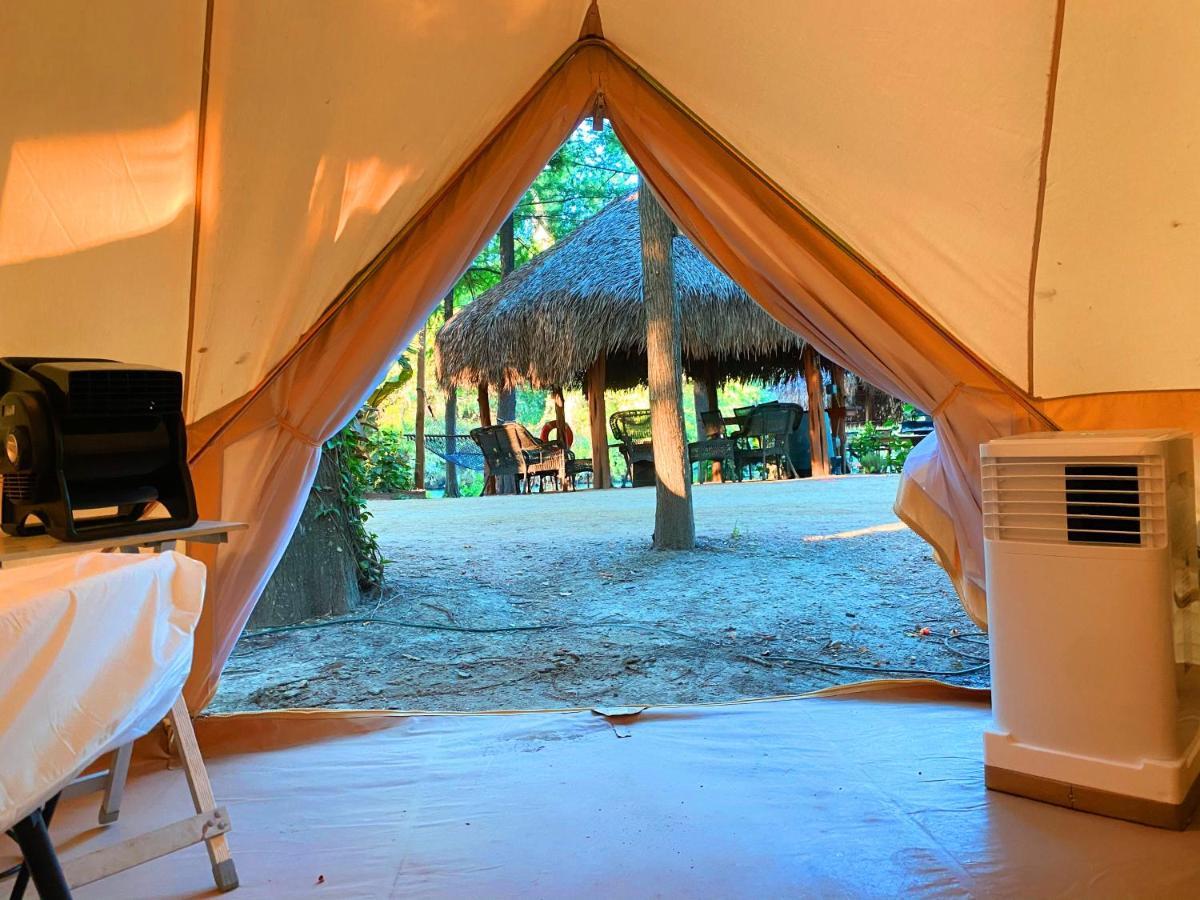 Son'S Guadalupe Glamping Tents - Adorable Riverside Glamping Tents Perfect A Family Getaway! New Braunfels Eksteriør bilde