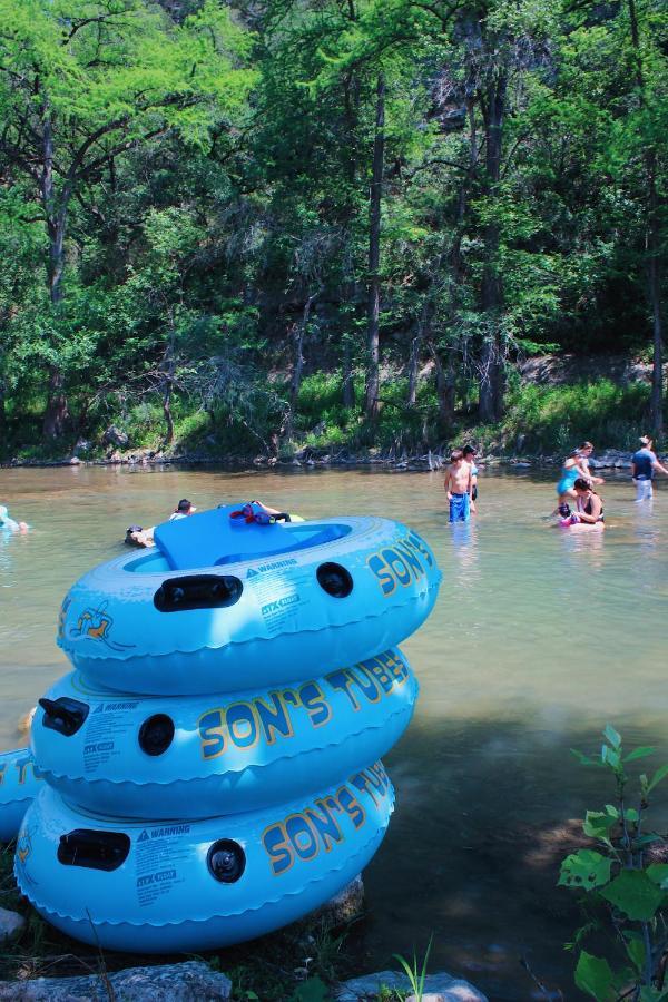 Son'S Guadalupe Glamping Tents - Adorable Riverside Glamping Tents Perfect A Family Getaway! New Braunfels Eksteriør bilde